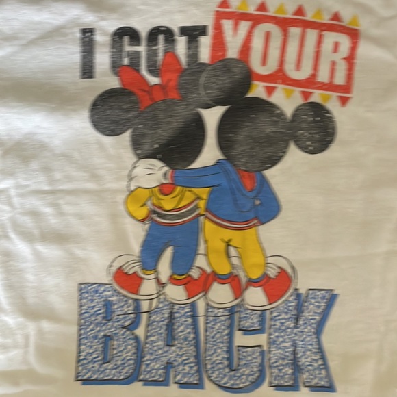 Mickey and Minnie crop top - Picture 2 of 4